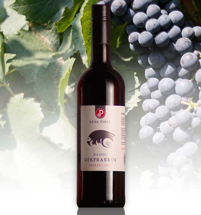 Duna-Tisza közi Kékfrankos száraz, rozé. Kézzel szüretelt, gyümölcsös illatú és ízű, minőségi, magyar rosébor.